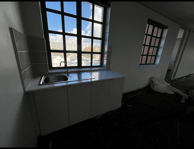 362M² OFFICE TO LET IN CLAREMONT